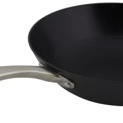 CASA Frigideiras^A POINT Wok Preto
